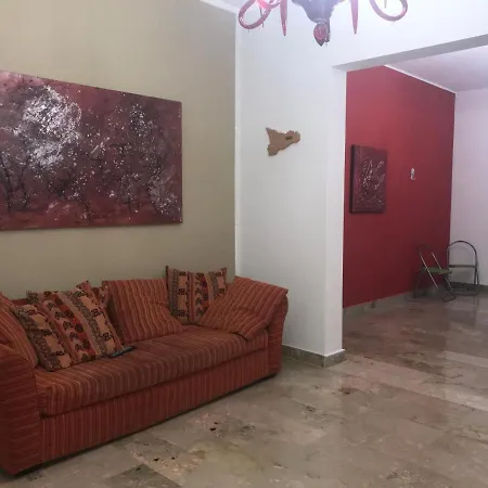 דירה La Terrazza Di Don Toto קאריני